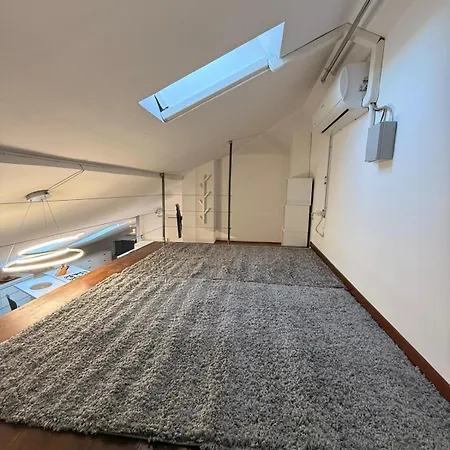 Einaudi Apartment *